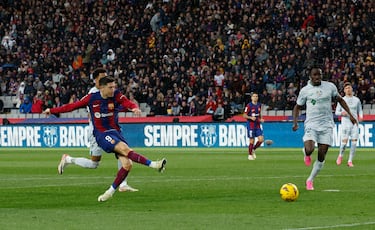 Could selling Lewandowski be the best thing for Barcelona?