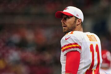 Kansas City Chiefs - Alex Smith: Este año seguirá siendo el QB franquicia del equipo, pero ya tiene sustituto en casa. Pat mahomes llega con mucho hambre. Alex Smith podría estar dando sus últimos coletazos y muchos le ven perdiendo latitularidad este mis