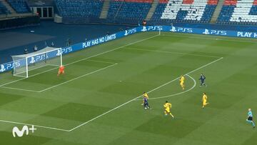 La diablura final de Mbappé ante el Barcelona que es un escándalo