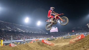 Jorge Prado, con la GasGas en el Supercross de San Diego.