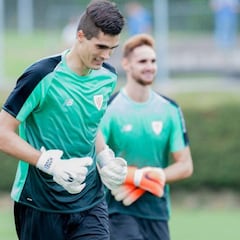 El meta Oleaga encuentra destino: se va cedido al Melilla