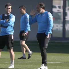 Rubi ensaya en el Villamarín su primera bola de partido