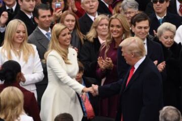 Ivanka y Tiffany Trump lucen de blanco en la toma de posesión