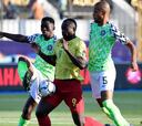 Ighalo da el pase a cuartos a Nigeria en un partido loco