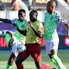 Ighalo da el pase a cuartos a Nigeria en un partido loco