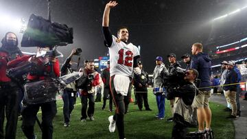 NFL: Bucs' Brady savours "very cool record" in Patriots reunion