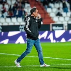 Alberto González: “Intento tener a todos mis jugadores enganchados”