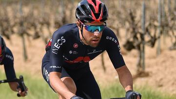 Los españoles en el Giro: Castroviejo, clave para Bernal