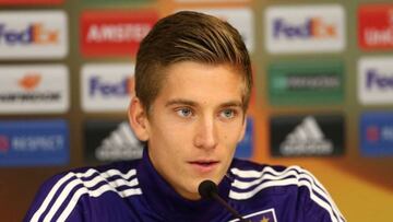 El Anderlecht, en Sevilla para negociar por Praet