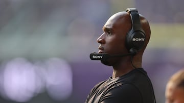 Follow all the National Football League action as it happens from Nissan Stadium, as the Tennessee Titans host the Houston Texans today, Sunday November 16.