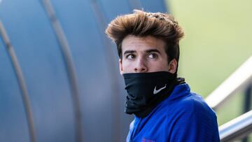 Sin Riqui Puig y con Collado