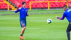 Stefan Medina durante un entrenamiento de la Selecci&oacute;n Colombia.