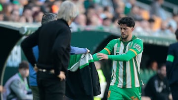 Pablo Fornals, junto a Pellegrini.