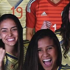 Leicy, Natalia e Isabella regresan al país con felicidad e ilusiones