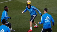 Vinicius y Benzema, durante el &uacute;ltimo entrenamiento del Madrid.
 