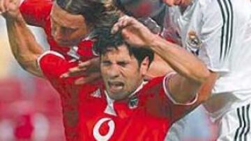 <b>PARTIDO DE CHAMPIONS. </b>Iván Helguera tuvo que fajarse, primero como central y luego como centrocampista, ante un rival que este año se encontrará en Europa.