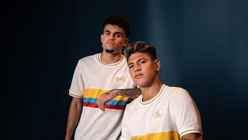 Así es la camiseta que lucirá Colombia ante Chile el martes por Eliminatorias. Un homenaje a los 100 años de la fundación de la FCF.