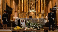 How much does the Pope earn from the Catholic Church and what is the salary of the Vatican’s Holy Father?