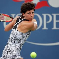 Carla Suárez pasa a octavos tras vencer a Elena Vesnina