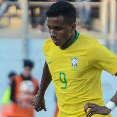 Rodrygo se estrena con Brasil