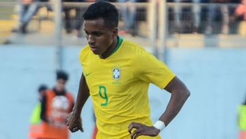 Rodrygo se estrena con Brasil