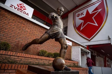 Aledaños del Estadio Rajko Mitic, antiguo Estadio Estrella Roja, en Belgrado.