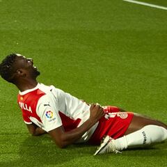 Sylla mejora los datos que logró Stuani en su primer año