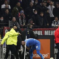 Ligue 1 heaps shame on football