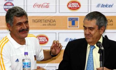 En Tigres desmienten interés por Pedro Caixinha; 'Tuca' sigue firme