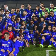 Los trofeos que ha levantado Cruz Azul desde su última Liga en el Invierno 1997
