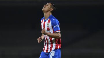 Uriel Antuna, Chivas