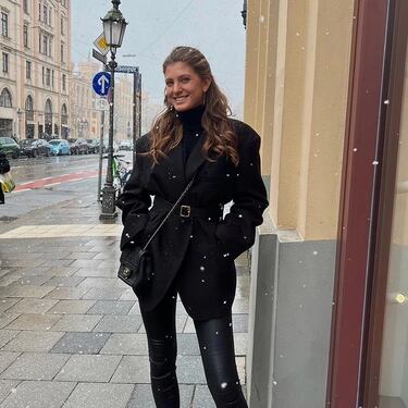 Ballack comienza una relacin con una amiga de su difunto hijo Emilio
