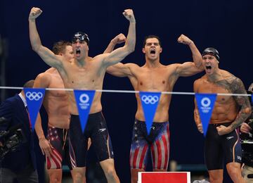 Natación, relevo 4x100 estilos masculino | Récord del mundo en 3:26.78