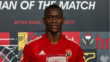 Aliou Dieng sigue en la mesa del Valencia