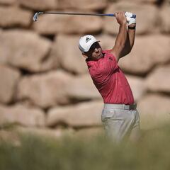 Sergio García no pierde la estela de los cinco líderes