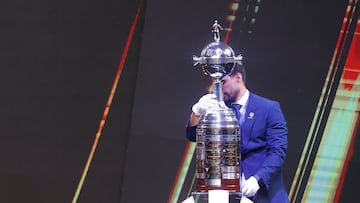Trofeo de la Copa Libertadores.