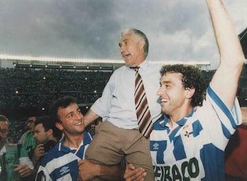 Fue historia viva del Deportivo, tanto de jugador como de entrenador. Ascendió al Depor en 1991 tras 20 años en Segunda, lo mantuvo y luego fue el director de orquesta del Superdepor. Dijo adiós a los banquillos en el Real Madrid en 1996. Hijo predilecto de Arteixo, también ha sido nombrado hijo adoptivo de A Coruña. Ha fallecido en A Coruña a los 92 años de edad. A pesar de que militó en cuatro equipos y entrenó a ocho clubes, su figura estará siempre ligada al Deportivo. Descanse en paz.