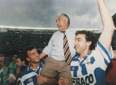 Fue historia viva del Deportivo, tanto de jugador como de entrenador. Ascendió al Depor en 1991 tras 20 años en Segunda, lo mantuvo y luego fue el director de orquesta del Superdepor. Dijo adiós a los banquillos en el Real Madrid en 1996. Hijo predilecto de Arteixo, también ha sido nombrado hijo adoptivo de A Coruña. Ha fallecido en A Coruña a los 92 años de edad. A pesar de que militó en cuatro equipos y entrenó a ocho clubes, su figura estará siempre ligada al Deportivo. Descanse en paz.