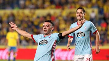 Iago Aspas celebra con Emre Mor el segundo tanto del Celta en el Estadio de Gran Canaria. 