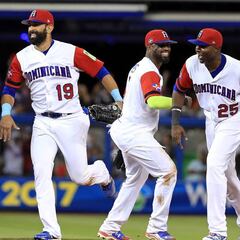República Dominicana debuta en Miami aplastando a Canadá