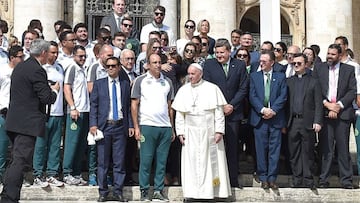 El Papa Francisco estuvo con los jugadores del Chapecoense