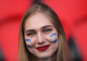 Las mejores imágenes de los aficionados desplazados a la Copa Mundial Femenina de Fútbol celebrada en Francia para animar a sus respectivas selecciones.