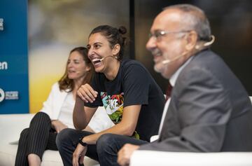 Alba Torrens: "Aprender a ganar es lo más difícil, y ahí la Selección es un ejemplo". 