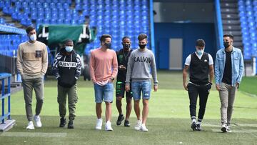 Deportivo de La Coru&Atilde;&plusmn;a. Reconocimiento medico fichajes
 Beauveu,  camargo, calavera, juan carlos grupo