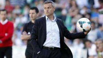 Escribá: "El fútbol nos debe más de una y hoy nos pagó parte"