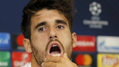 Javi Martínez abandons the Spain camp