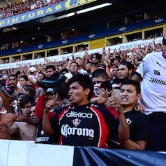 El día que la afición de Atlas impidió una goleada de Chivas en el Clásico Tapatío