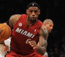 Lebron James se hizo respetar en el campo ante los Nets