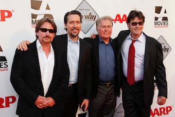 El actor Martin Sheen es el padre de los actores Emilio Estevez, Ramon Estevez, y Charlie Sheen.