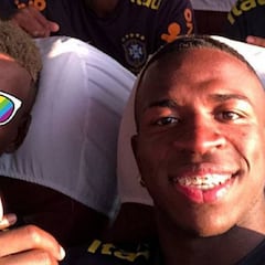 Vinicius y Rodrygo, futuro ataque del Madrid, juntos en Brasil